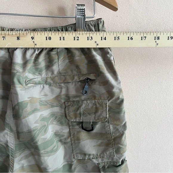 LCKR Camo Cargo Camo Pants Size M - Picture 13 of 13